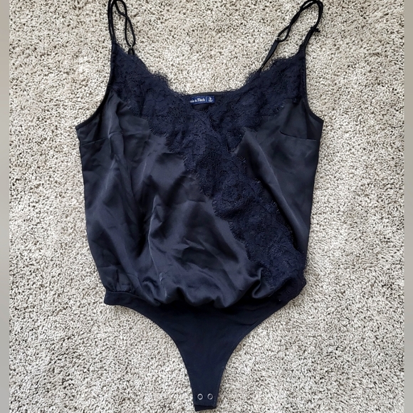 Abercrombie & Fitch Tops - Abercrombie bodysuit